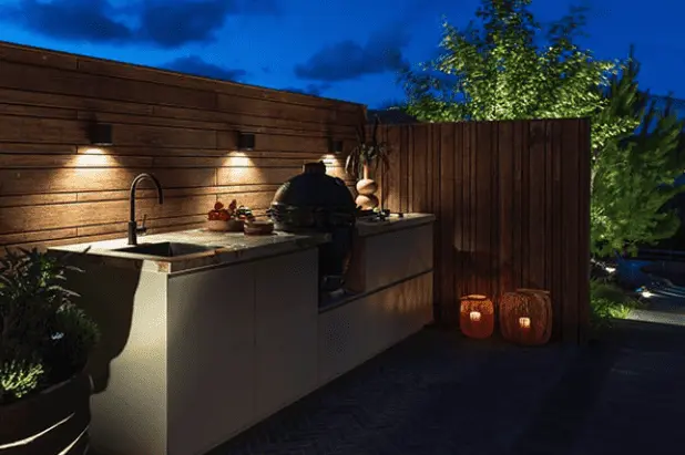 outdoor-kitchen